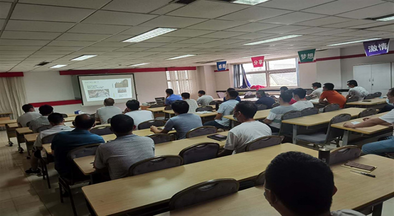 焊網(wǎng)公司安全生產(chǎn)部組織安全知識培訓